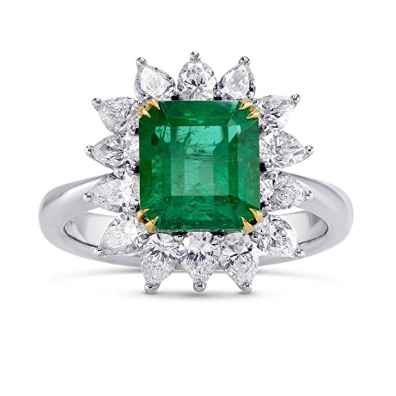 A beautiful 3.65 carats Vivid Green gemstone Halo Ring Set in 18K White Yellow Gold. It comes with an elegant gift box. Manufactured by Leibish and Co.